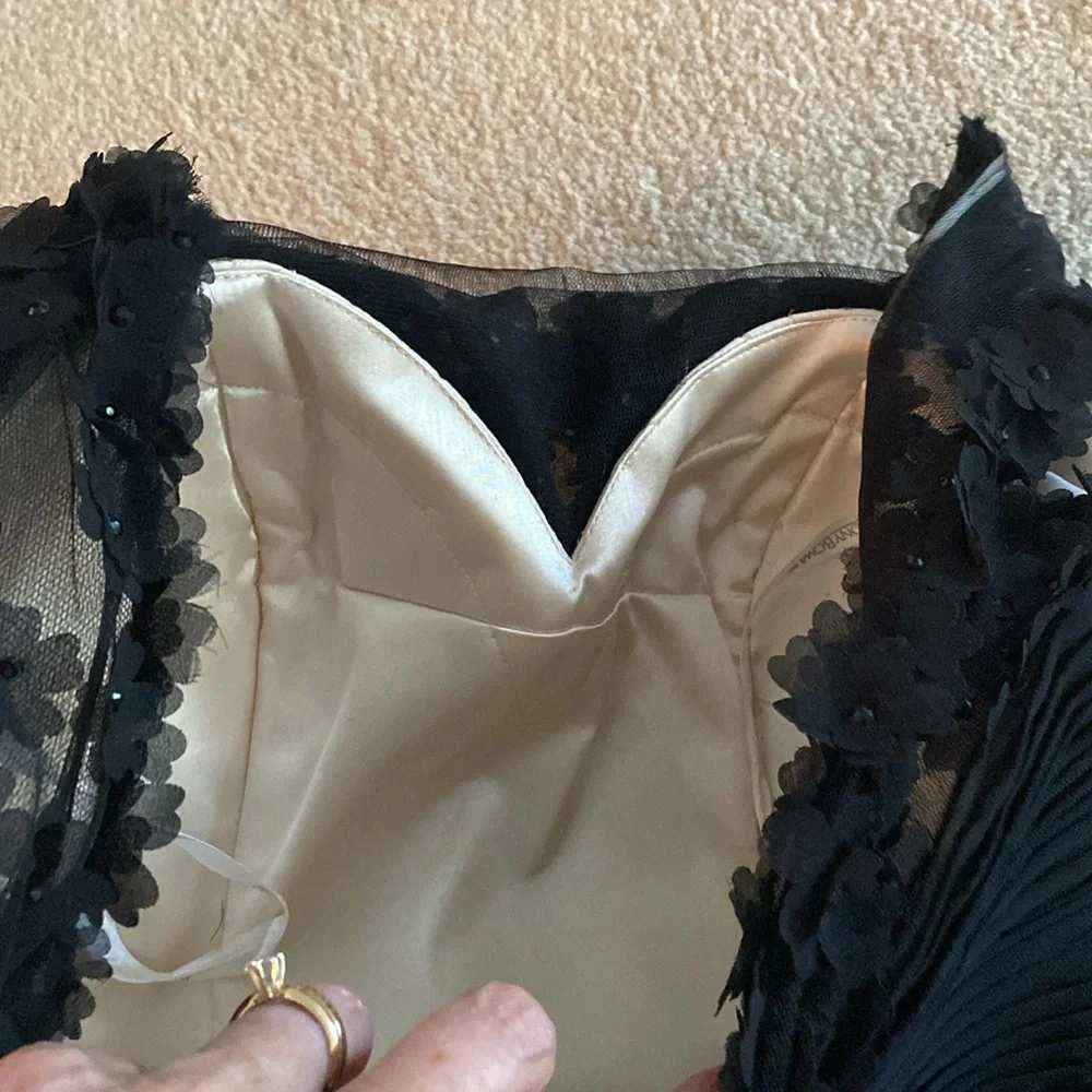 Tony Bowls size 4 party/prom dress - Picture 11 of 13